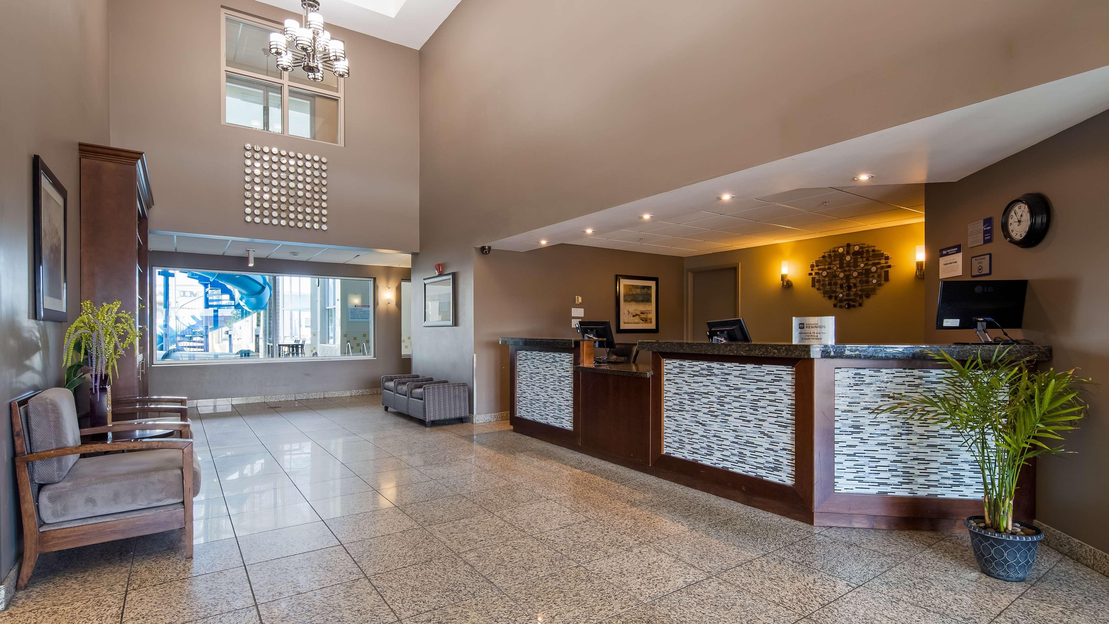 Best Western Plus- Brandon Inn Exterior foto